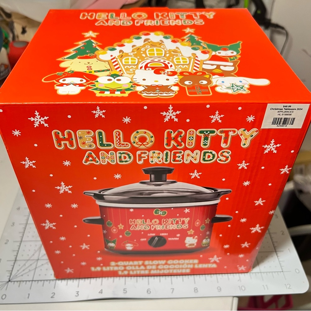 Hello Kitty and Friends Slow Cooker